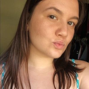 Meet your Posher, Ashlin